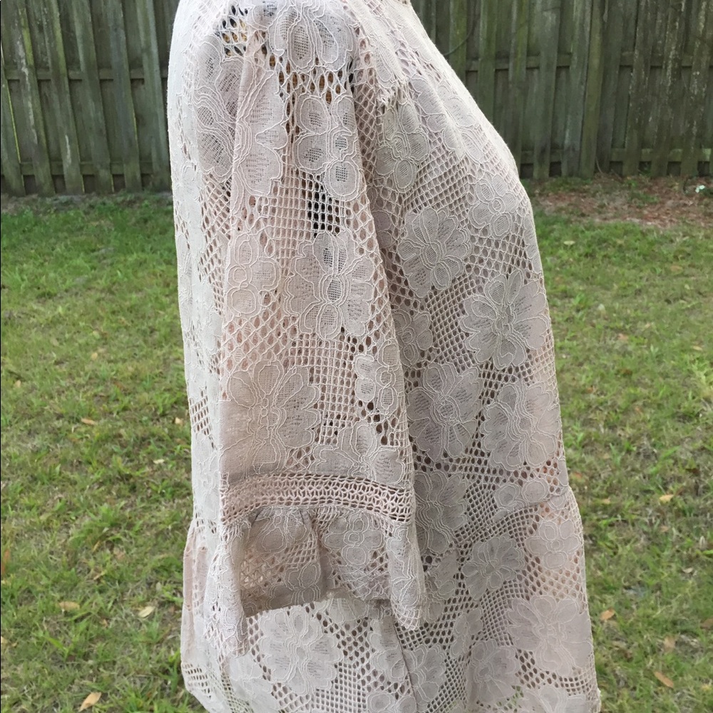 Lace blouse - Picture 5 of 6
